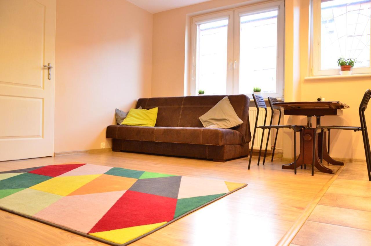 Cozy Apartment By The Old Town Danzig Exterior foto