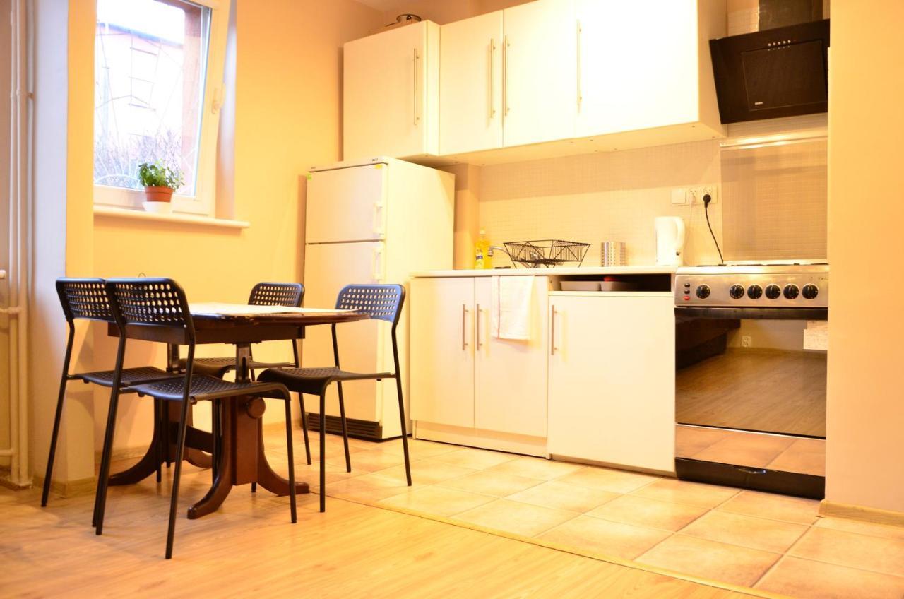 Cozy Apartment By The Old Town Danzig Exterior foto